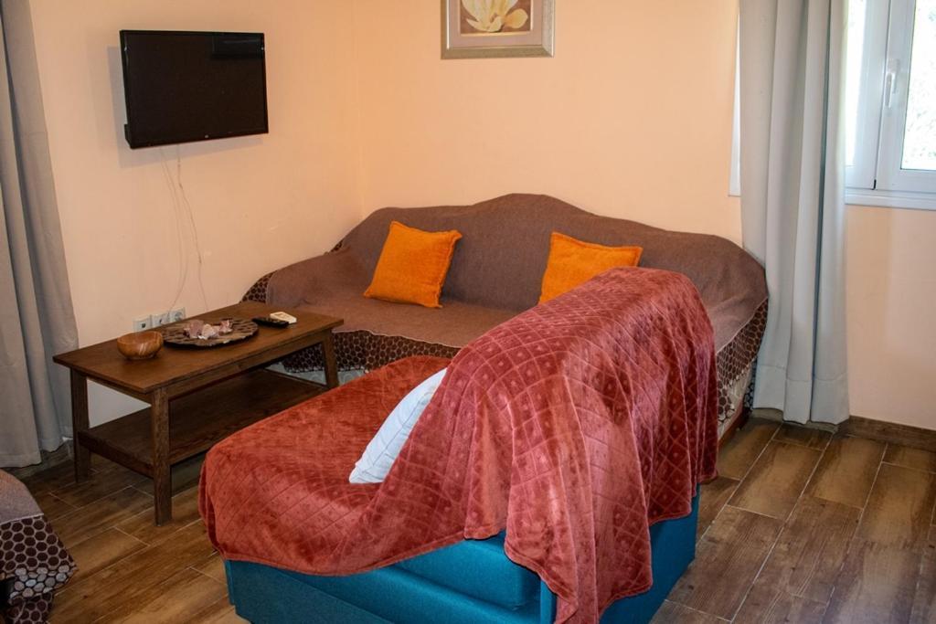 Takis&Eirini Family Apartments Perama  Dış mekan fotoğraf
